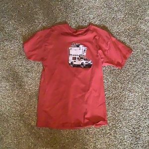 Yeti Camp Cooler Large Red T-Shirt